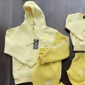 Uptimum Bodied Two toned yellow hoodie MEDIUM